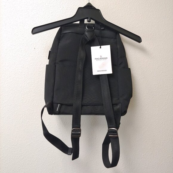Ricardo Beverly Hills Beachwood Weather-Resistant Flap Backpack - Picture 2 of 10
